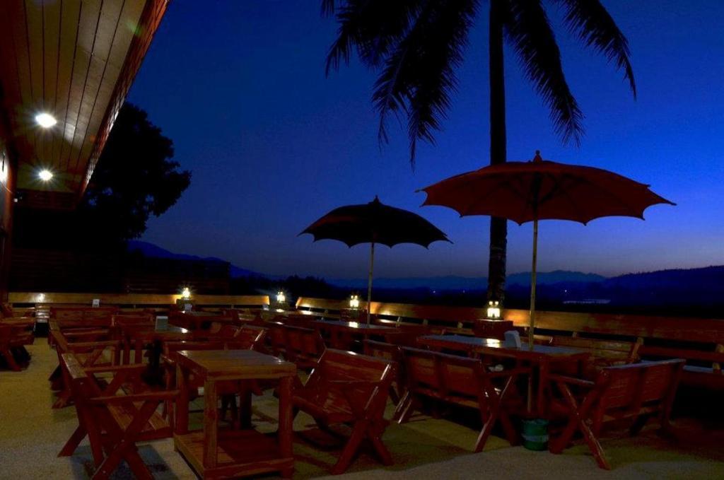 Tamarind Grand Resort Мае Сарианг Экстерьер фото